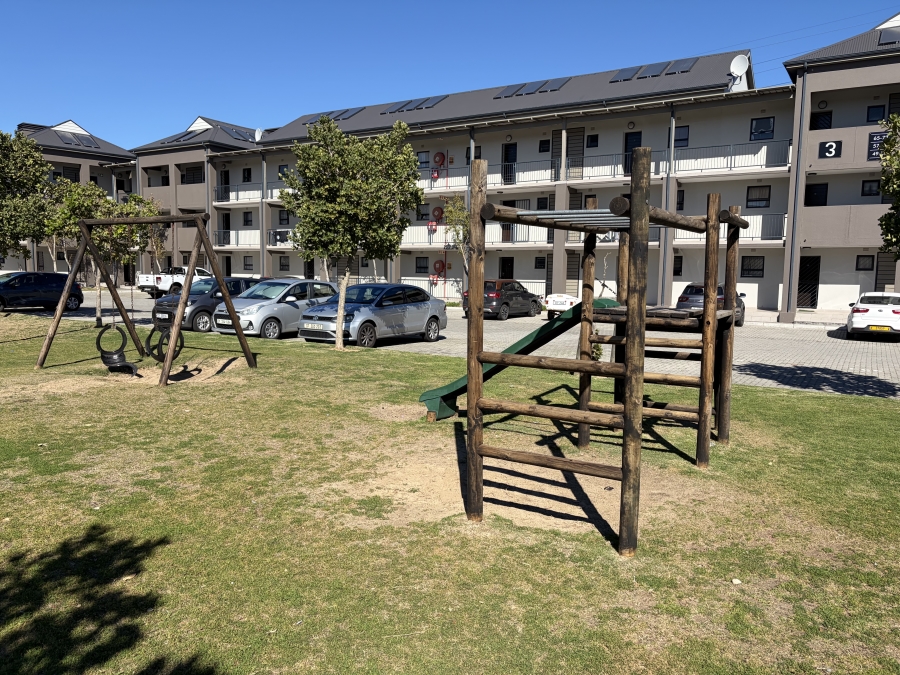 2 Bedroom Property for Sale in Buh Rein Estate Western Cape